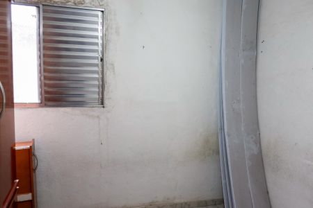 Quarto 1 de casa para alugar com 2 quartos, 50m² em Bussocaba, Osasco
