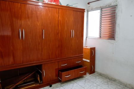 Quarto 1 de casa para alugar com 2 quartos, 50m² em Bussocaba, Osasco