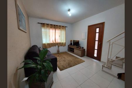 Casa à venda com 3 quartos, 215m² em Jardim Patente Novo, São Paulo