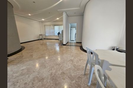 Apartamento para alugar com 57m², 2 quartos e 1 vaga Apartamento para alugar com 57m², 2 quartos e 1 vagaÁrea comum - Salão de festas