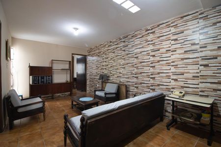 Casa à venda com 3 quartos, 253m² em Jardim Lisboa, São Paulo