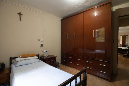 Casa à venda com 3 quartos, 253m² em Jardim Lisboa, São Paulo