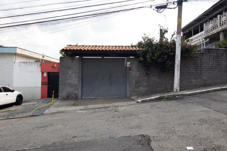 Casa à venda com 253m², 3 quartos e 2 vagasFachada