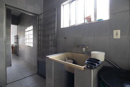 Casa à venda com 253m², 3 quartos e 2 vagasÁrea de Serviço