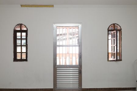 Sala de casa para alugar com 2 quartos, 120m² em Vila Reis, São Paulo