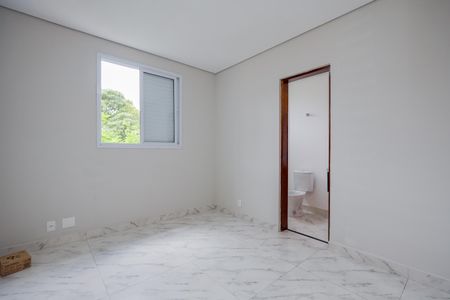 Casa para alugar com 150m², 4 quartos e 1 vaga Casa para alugar com 150m², 4 quartos e 1 vagaSuíte