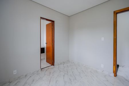 Casa para alugar com 150m², 4 quartos e 1 vaga Casa para alugar com 150m², 4 quartos e 1 vagaSuíte