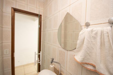 Casa à venda com 180m², 3 quartos e 3 vagas Casa à venda com 180m², 3 quartos e 3 vagasBanheiro 3