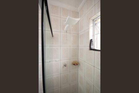 Casa à venda com 180m², 3 quartos e 3 vagas Casa à venda com 180m², 3 quartos e 3 vagasBanheiro 1