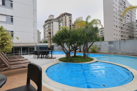 Apartamento para alugar com 98m², 3 quartos e 2 vagasÁrea comum - Piscina