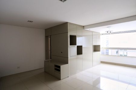 Sala de apartamento para alugar com 3 quartos, 98m² em Santo Antônio, Belo Horizonte
