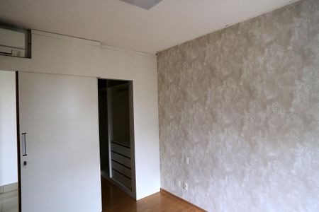 Apartamento para alugar com 98m², 3 quartos e 2 vagasSuíte