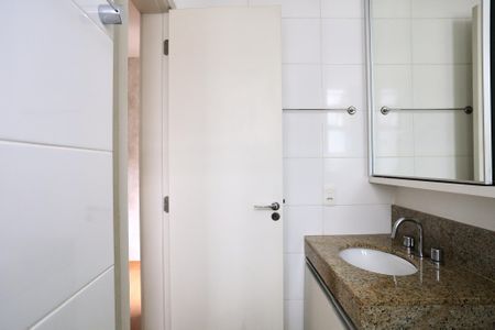 Apartamento para alugar com 98m², 3 quartos e 2 vagasBanheiro da Suíte