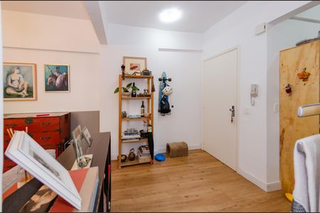 Sala de apartamento à venda com 2 quartos, 55m² em Santa Efigênia, Belo Horizonte