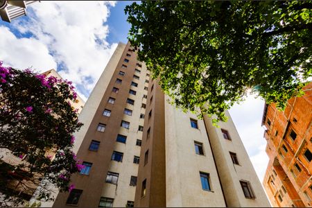 Apartamento à venda com 55m², 2 quartos e 1 vagaFachada