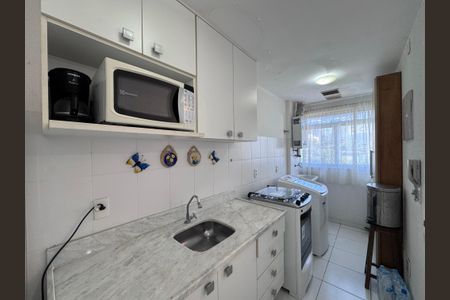 Apartamento para alugar com 49m², 2 quartos e 1 vagaCozinha e Área de Serviço