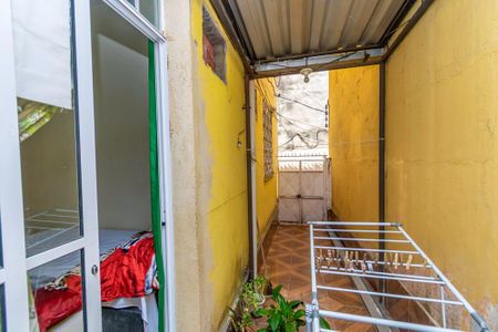 Apartamento à venda com 70m², 2 quartos e sem vagaQuarto 2 - Acesso a varanda