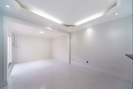 Sala de casa de condomínio para alugar com 2 quartos, 50m² em Vila João Ramalho, Santo André