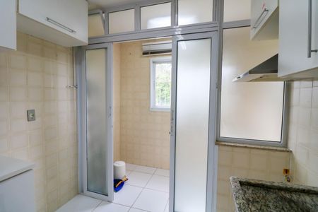 Cozinha de apartamento à venda com 1 quarto, 46m² em Santo Amaro, São Paulo