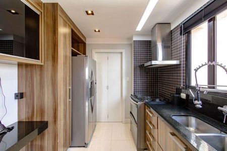 Apartamento à venda com 160m², 4 quartos e 4 vagasCozinha