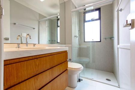 Apartamento à venda com 160m², 4 quartos e 4 vagasBanheiro