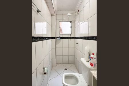 Casa à venda com 260m², 4 quartos e 2 vagasBanheiro da Suíte - Casa 2