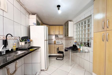 Casa à venda com 260m², 4 quartos e 2 vagasCozinha - Casa 2