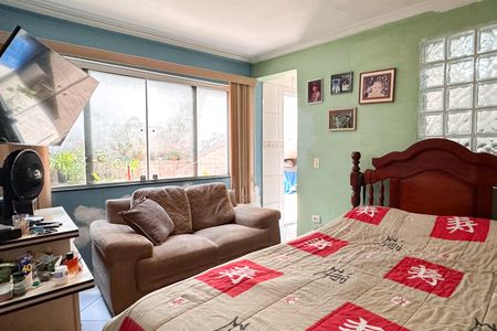 Casa à venda com 260m², 4 quartos e 2 vagasSuíte - Casa 2