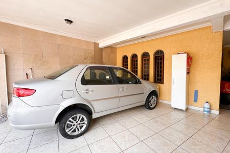 Casa à venda com 260m², 4 quartos e 2 vagasGaragem