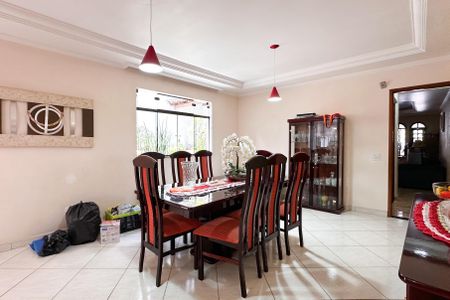 Casa à venda com 260m², 4 quartos e 2 vagasSala de Jantar - Casa 1