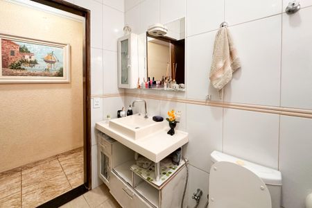 Casa à venda com 260m², 4 quartos e 2 vagasBanheiro Social - Casa 1