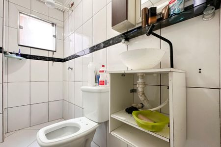 Casa à venda com 260m², 4 quartos e 2 vagasBanheiro da Suíte - Casa 2