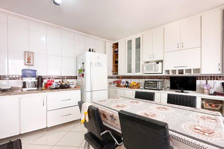 Casa à venda com 260m², 4 quartos e 2 vagasCozinha - Casa 1