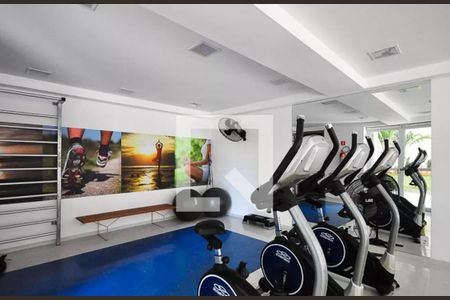 Apartamento à venda com 70m², 2 quartos e 1 vaga Apartamento à venda com 70m², 2 quartos e 1 vagaAcademia