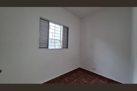 Quarto 2 de casa à venda com 2 quartos, 120m² em Pinheirinho, Santo André