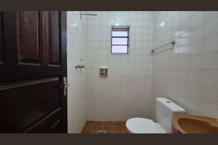 Casa à venda com 120m², 2 quartos e 1 vagaBanheiro