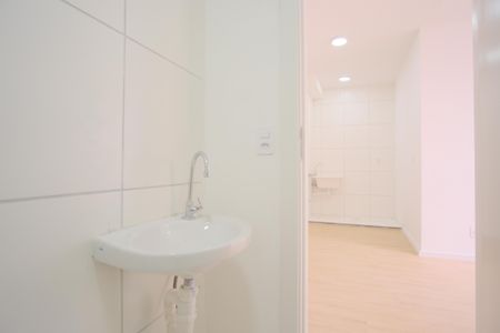 Apartamento para alugar com 38m², 2 quartos e sem vagaBanheiro