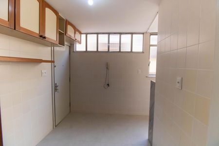 Apartamento à venda com 60m², 2 quartos e sem vagaCozinha