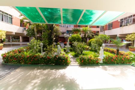 Apartamento à venda com 60m², 2 quartos e sem vagaÁrea comum