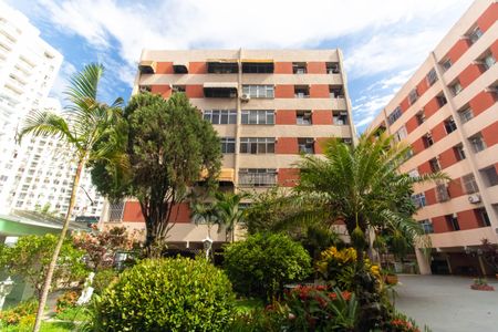 Apartamento à venda com 60m², 2 quartos e sem vagaFachada