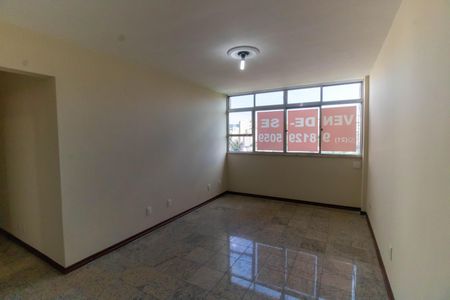 Sala de apartamento à venda com 2 quartos, 60m² em Centro, Niterói