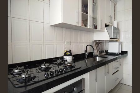 Apartamento à venda com 80m², 3 quartos e 1 vagaCozinha americana