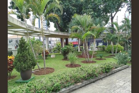 Apartamento à venda com 80m², 3 quartos e 1 vagaÁrea comum - jardim