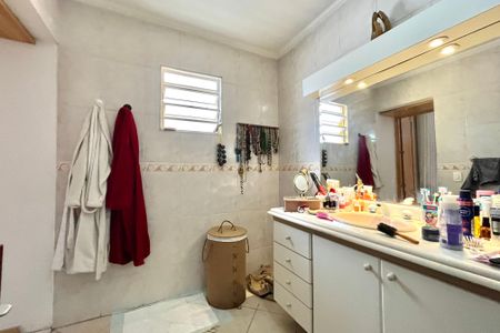 Casa à venda com 160m², 3 quartos e 2 vagas Casa à venda com 160m², 3 quartos e 2 vagasBanheiro da Suíte