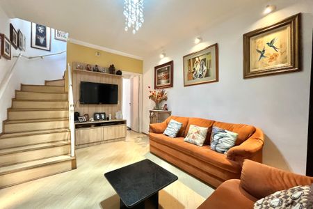 Sala de casa à venda com 3 quartos, 160m² em Vila Alexandria, São Paulo