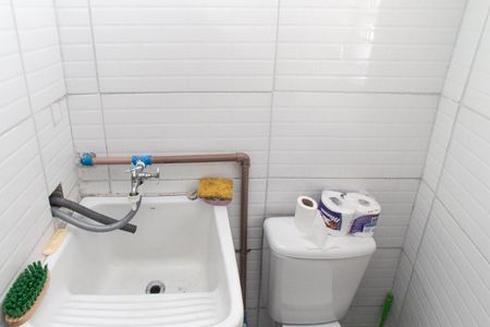 Casa à venda com 300m², 2 quartos e 2 vagasÁrea de Serviço