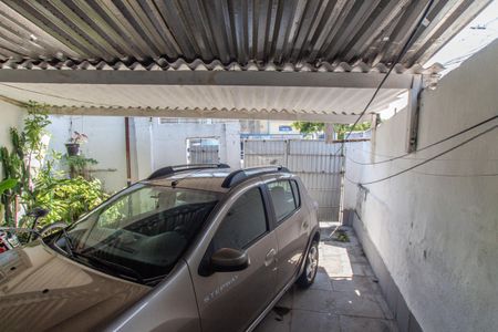 Casa à venda com 300m², 2 quartos e 2 vagasGaragem
