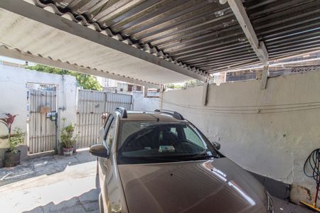 Casa à venda com 300m², 2 quartos e 2 vagasGaragem