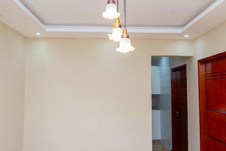 Sala de casa para alugar com 5 quartos, 120m² em Inhoaíba, Rio de Janeiro