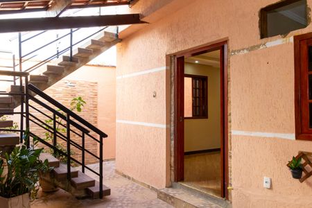 Casa para alugar com 120m², 5 quartos e sem vagaQuintal